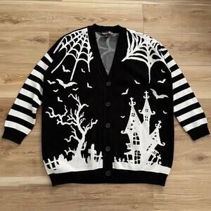 Trickz N' Treatz Haunted Homestead Oversized Cardigan M/L